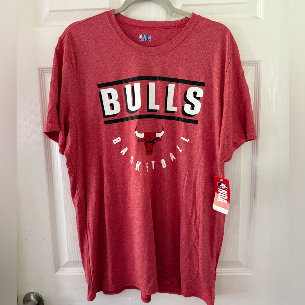 NBA Bulls Red Short Sleeve Tee
